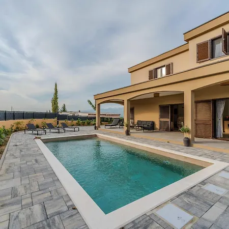 Pecora Nera Feriehus Zadar