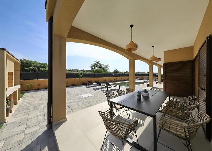 Pecora Nera 扎达尔